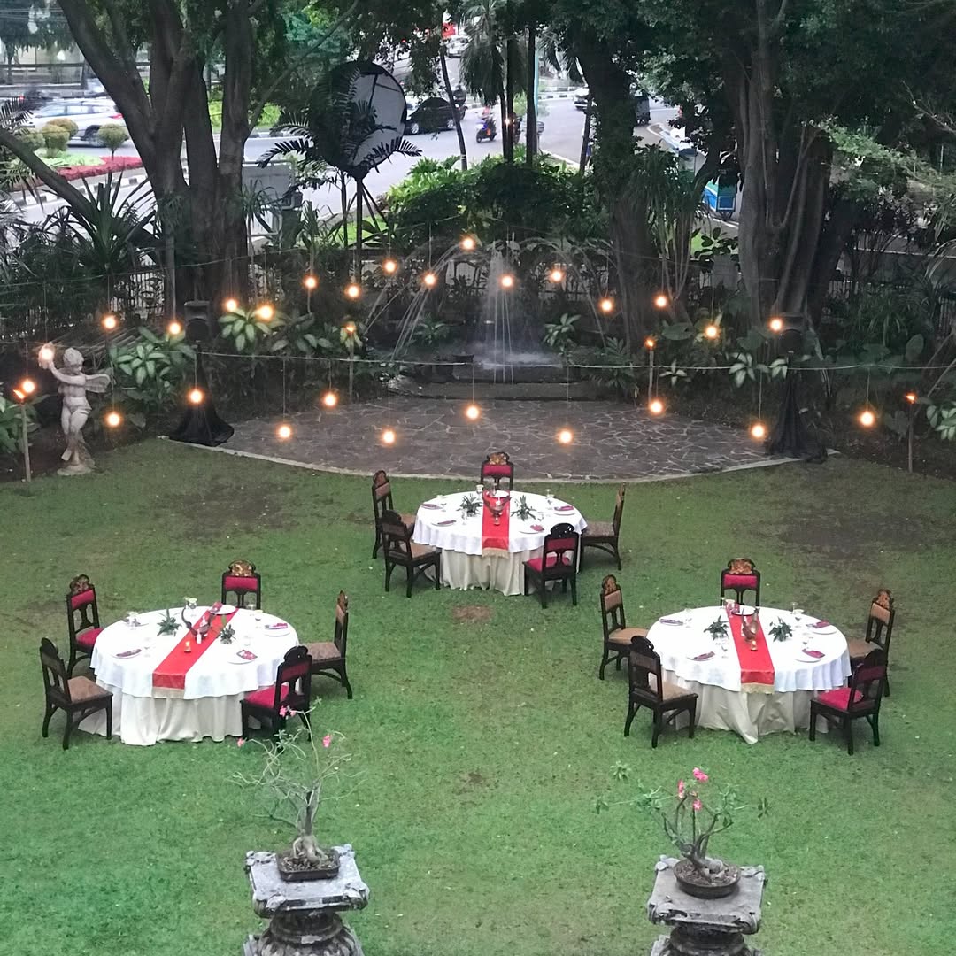 Tugu Kunstkring Paleis