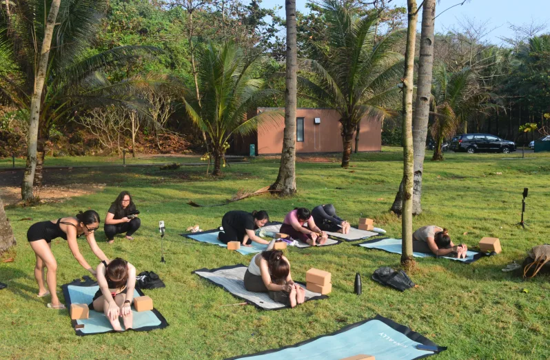 Beyond The Mat - Yoga di Madasari