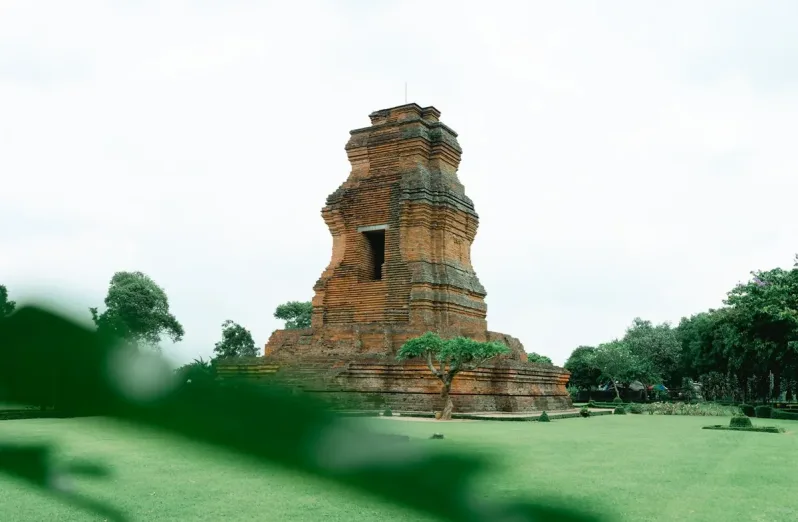 Candi Tikus Mojokerto Wisata Sejarah Mojokerto