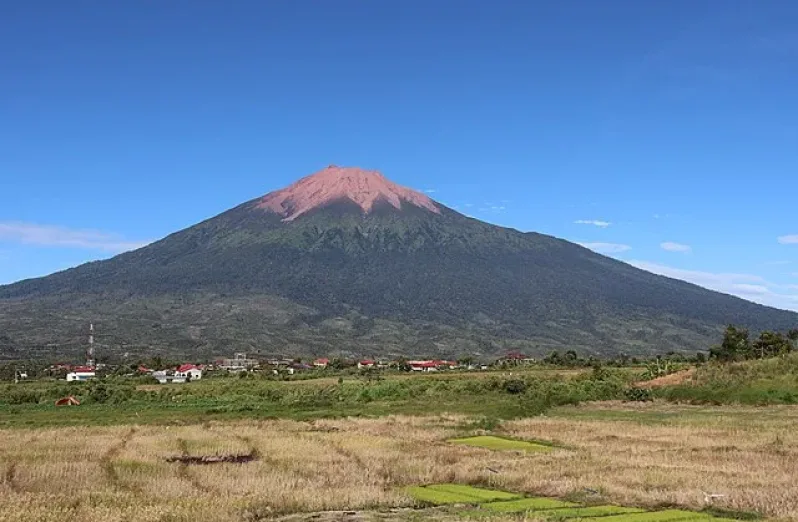 wisata alam gunung kerinci