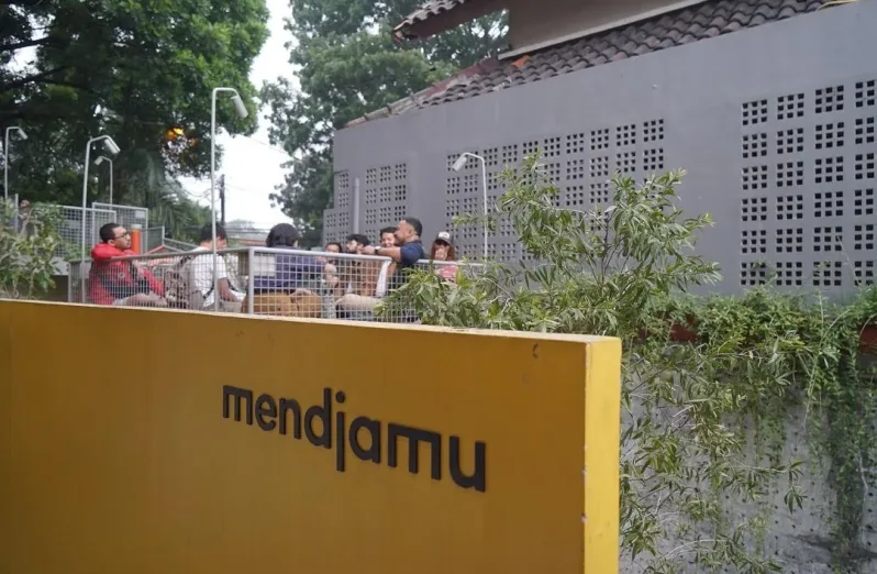 mendjamu cafe