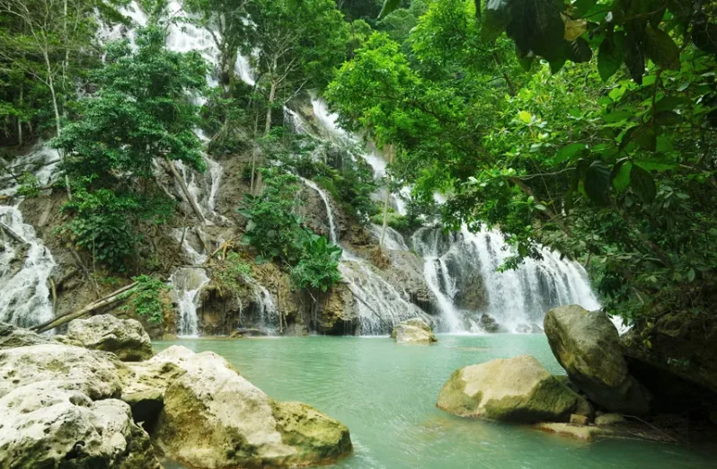 air terjun di sumba