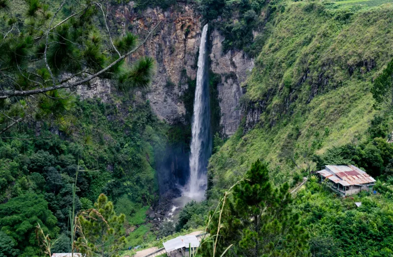 air terjun sipiso piso air terjun bali air terjun tertinggi di indonesia