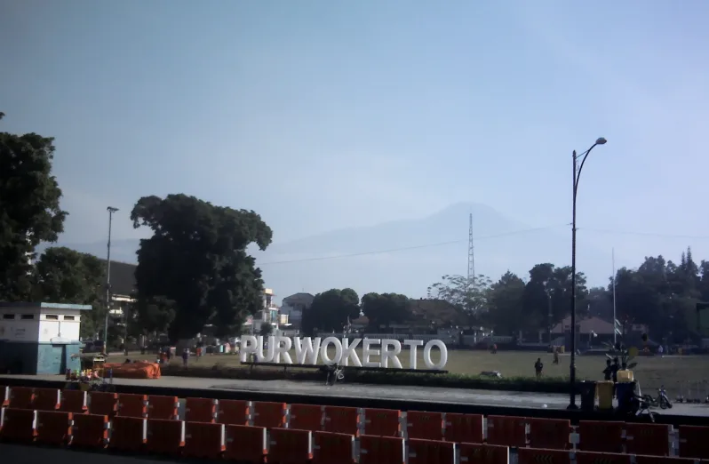 alun-alun purwokerto