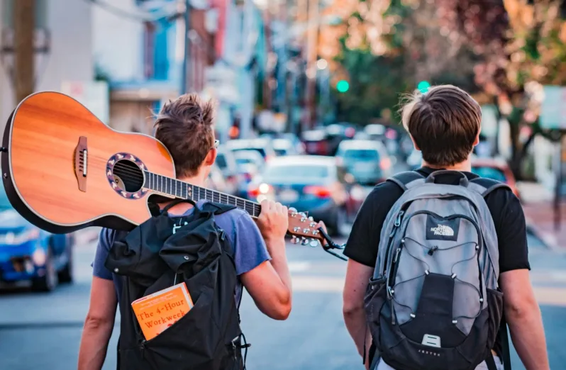 backpacker ke bandung yang akan membuatmu hemat