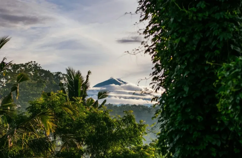 gunung abang kintamani
