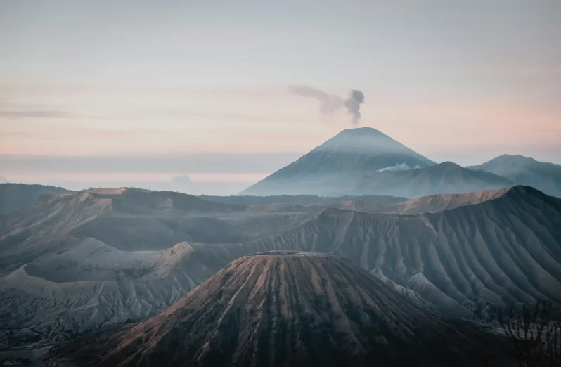 gunung paling angker di jawa timur berani gak kamu mendakinya