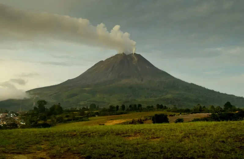 gunung sinabung