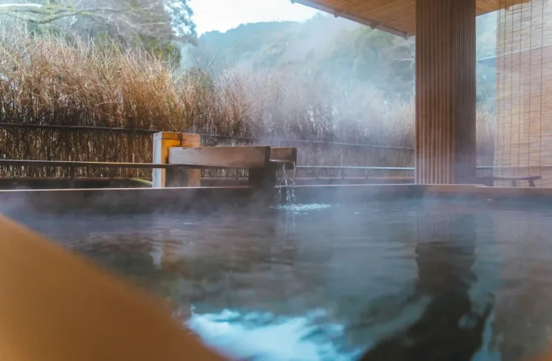 japanese onsen