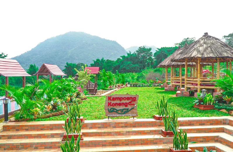 kampoeng koneng, tempat makan enak di bogor