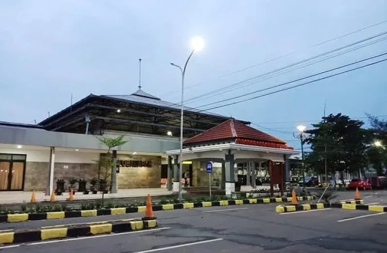 kuliner dekat stasiun solo balapan