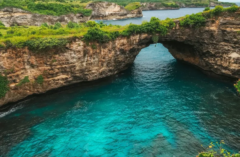 pemandangan nusa penida bali