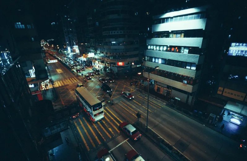 perjalanan dengan bus malam