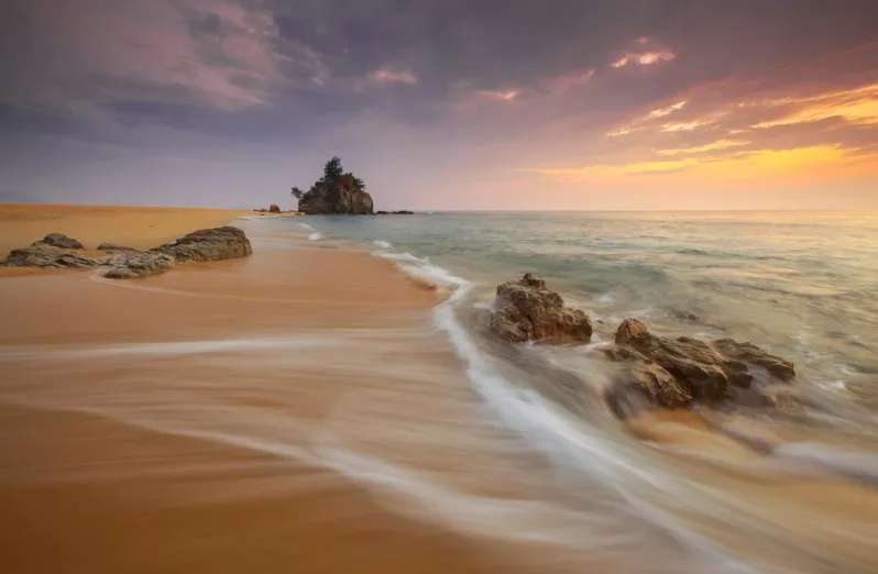 pantai parangendog pantai oetune