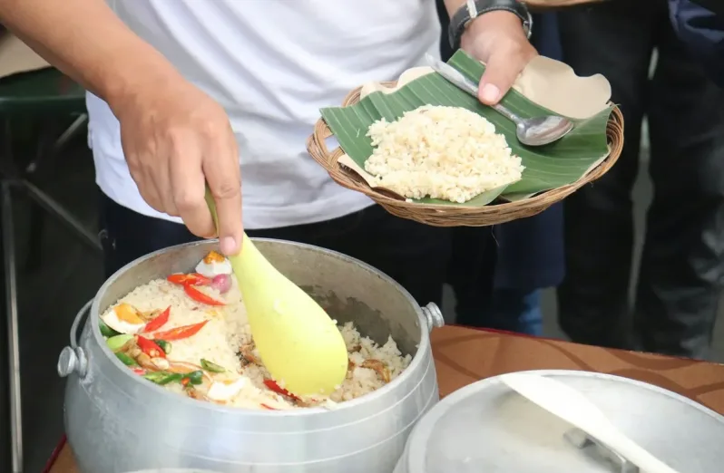 restoran sunda di jakarta, nasi liwet