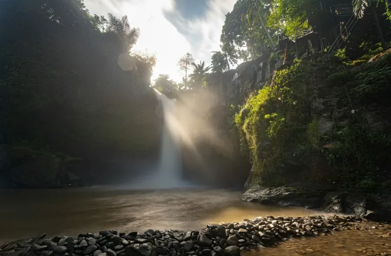 tegenungan waterfall ubud, best waterfalls ini ubud