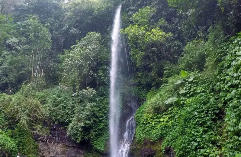 wisata air terjun mojokerto