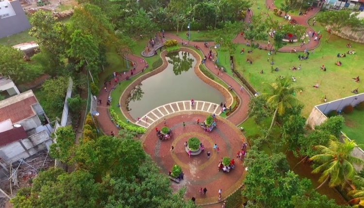Taman Spathodea lokasi piknik Jakarta