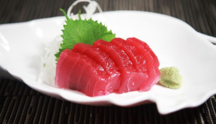 sashimi akami