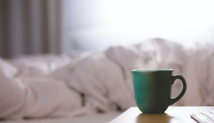 Sudahkah Kamu Bangun Tidur dengan Benar? Ikuti Cara-Cara Bangun Tidur Berikut Untuk Kesehatan Jantung dan Tubuhmu