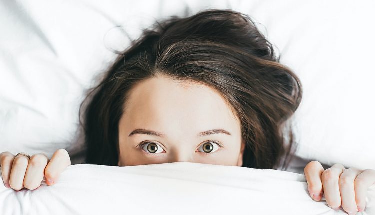 Sudahkah Kamu Bangun Tidur dengan Benar? Ikuti Cara-Cara Bangun Tidur Berikut Untuk Kesehatan Jantung dan Tubuhmu