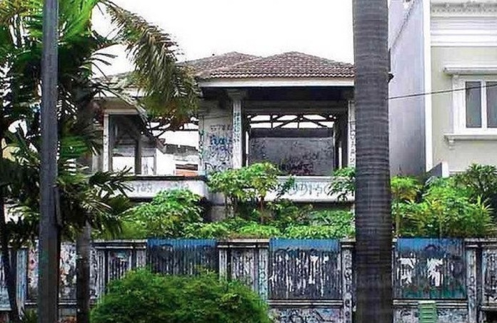 rumah paling angker di indonesia