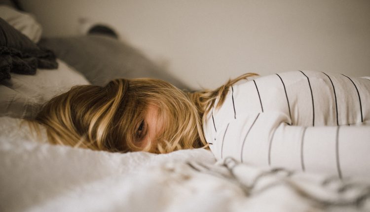 Susah Tidur? Coba 5 Cara Ampuh Tidur Cepat Berikut Ini untuk Penderita Insomnia
