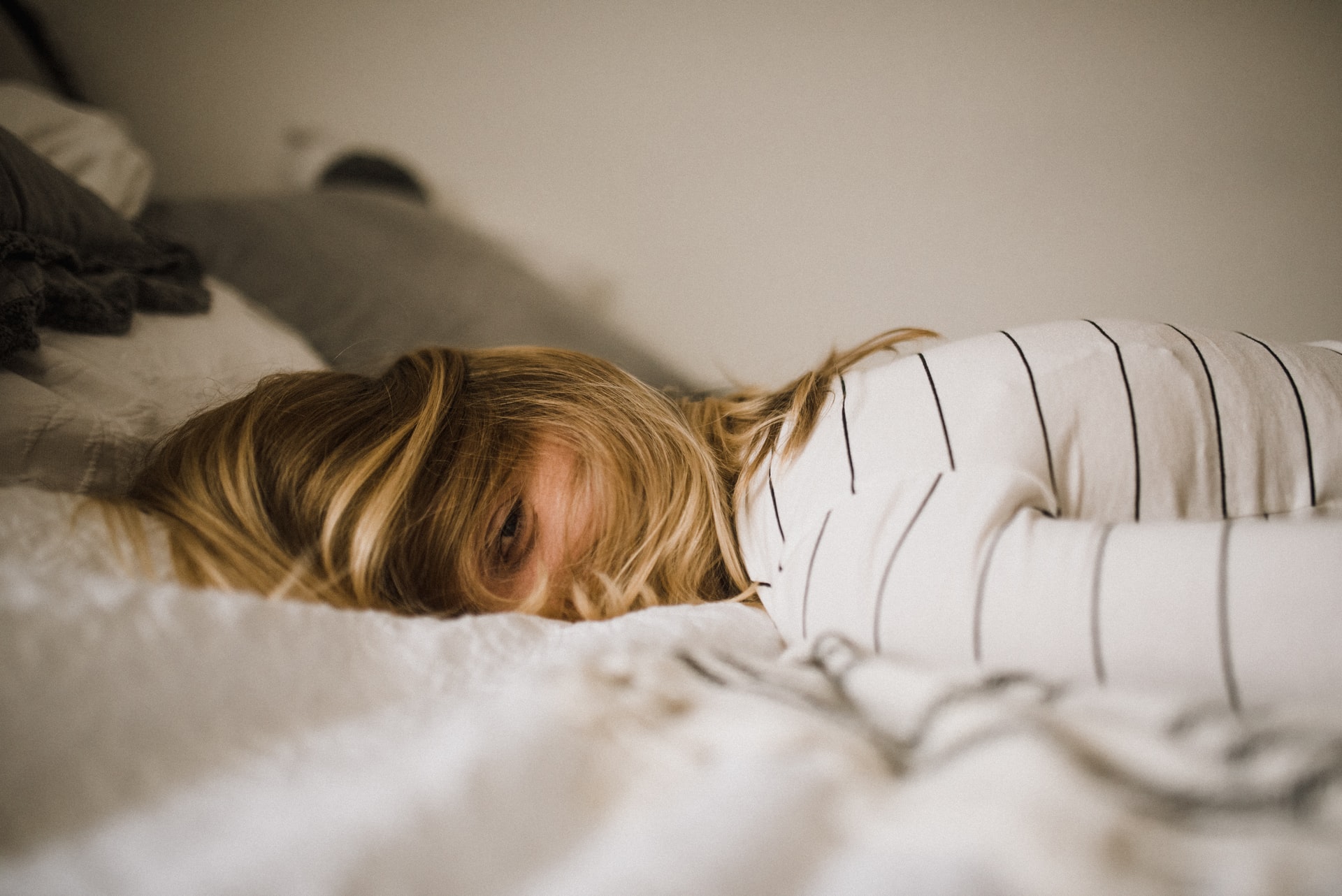 Susah Tidur? Coba 5 Cara Ampuh Tidur Cepat Berikut Ini untuk Penderita Insomnia