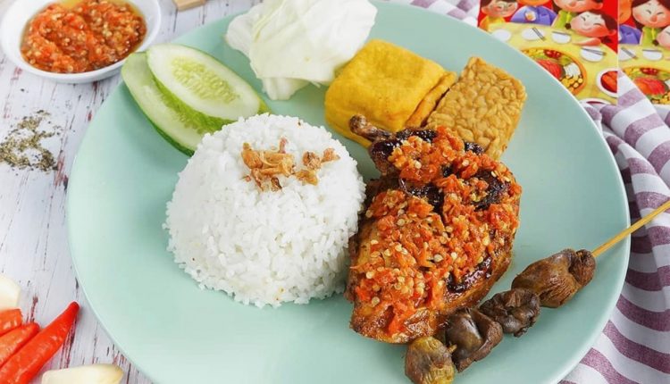 makanan terpedas di Indonesia 