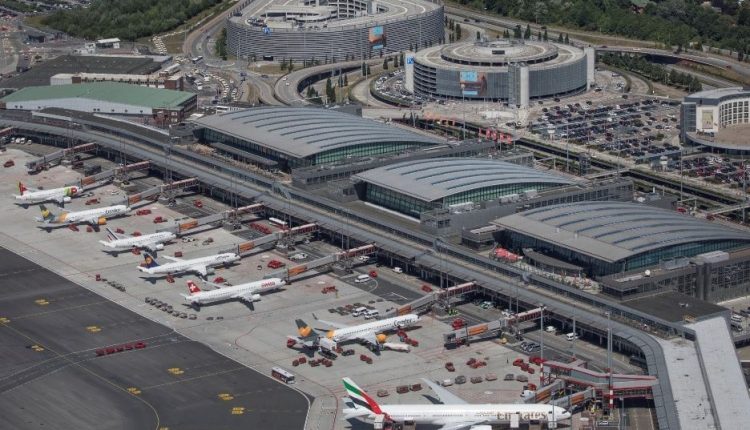 Hamburg Airport bandara tertua di dunia