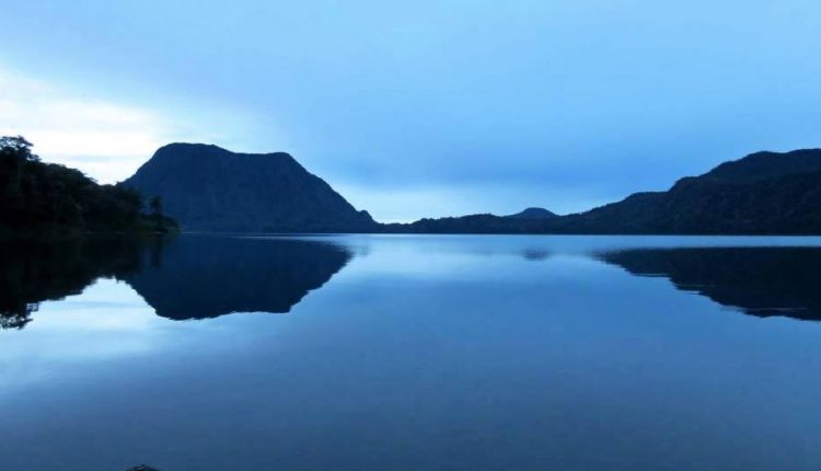 Danau Gunung Tujuh Danau paling angker di Indonesia
