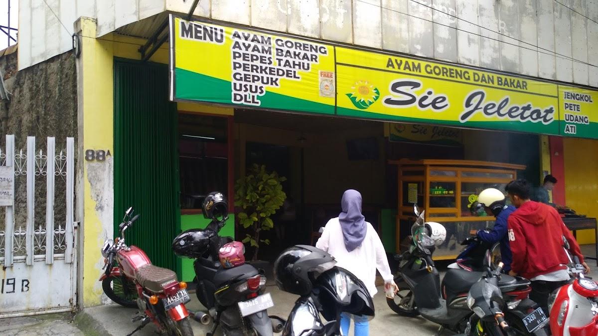 Rekomendasi Ayam Goreng Bandung