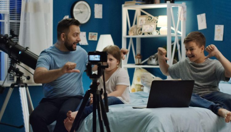 Bikin video hiburan tips quality time keluarga
