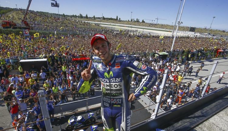 Rossi saat juara dunia valentino Rossi pensiun
