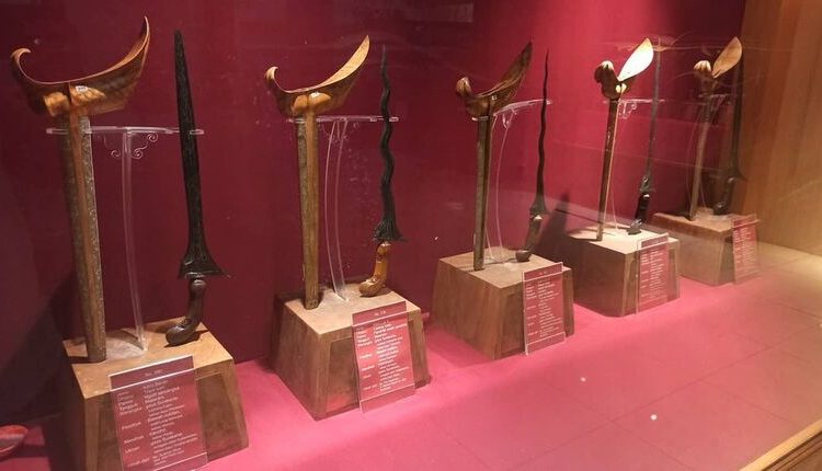 sejarah senjata tradisional Indonesia