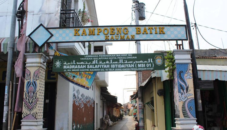 wisata murah kota solo Kampung Batik Kauman