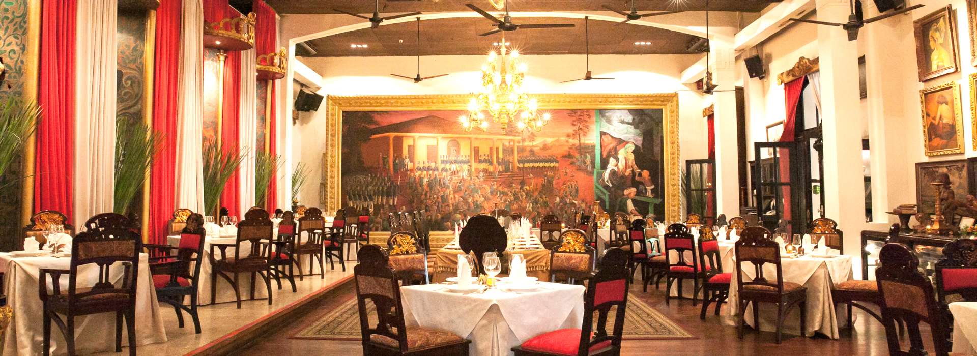restoran mewah nan legendaris untuk wisata Bobobox kota tua