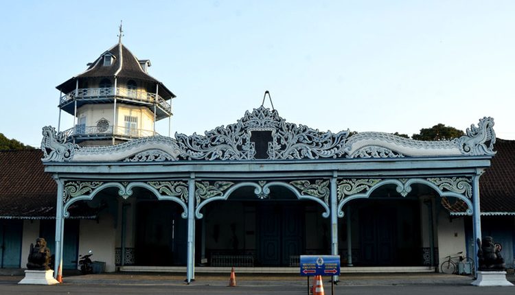 tempat wisata ikonik solo Keraton Surakarta Hadiningrat