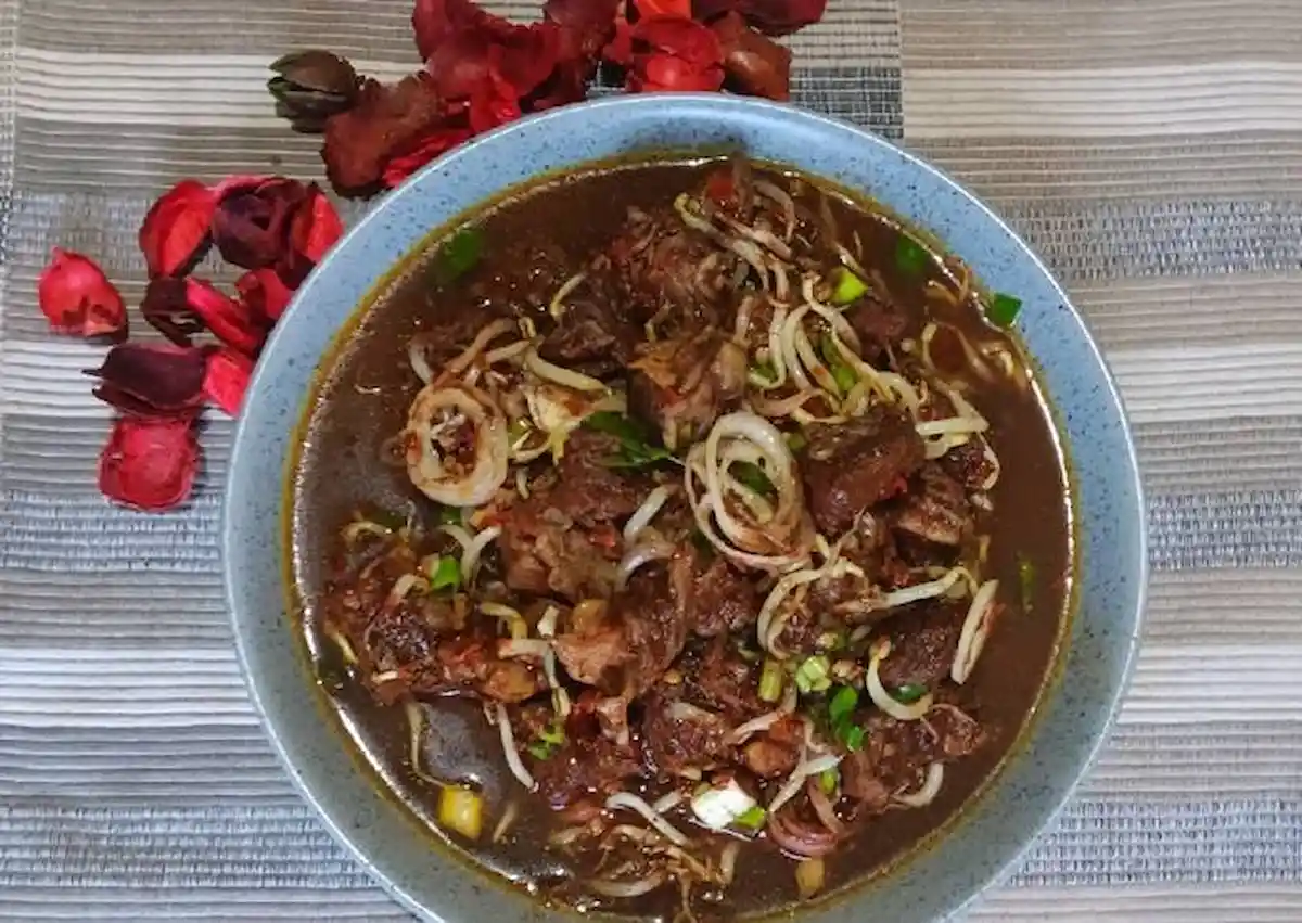 Cara Membuat Rawon Daging Sapi Sederhana Yang Nikmat