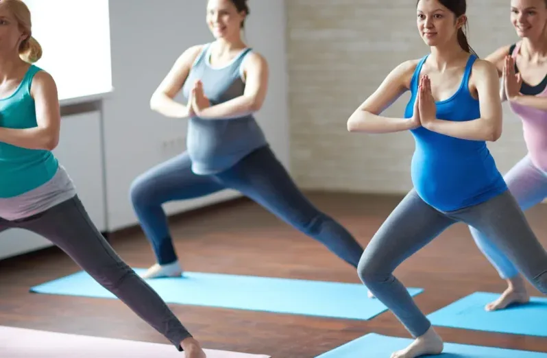 10 Manfaat Yoga Untuk Ibu Hamil Yang Wajib Bumil Ketahui